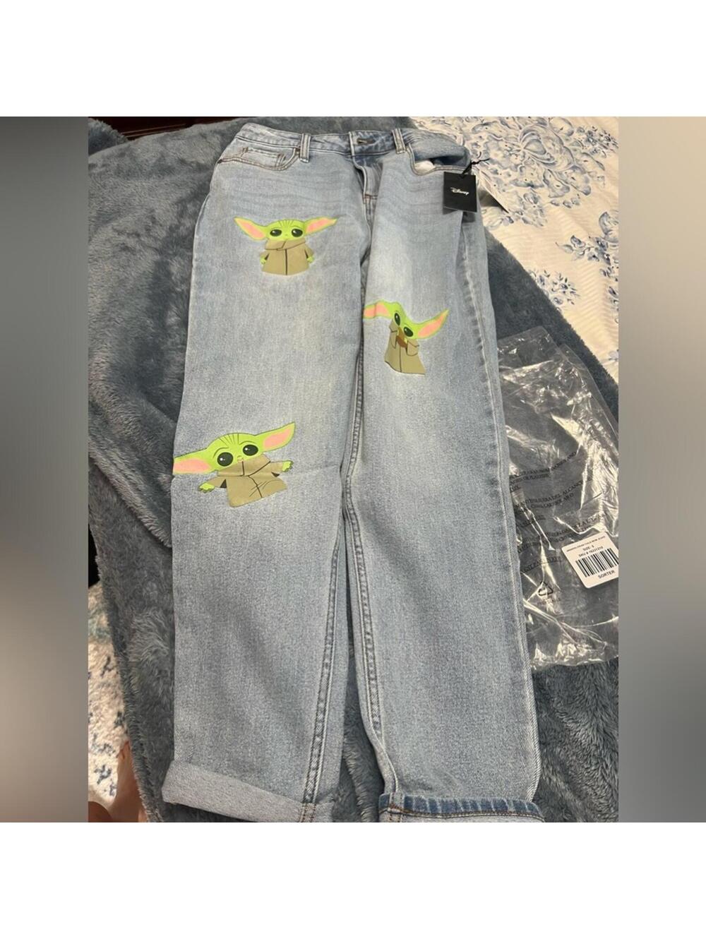 Star Wars Her Universe Baby Yoda Graphic Light Wash Jeans